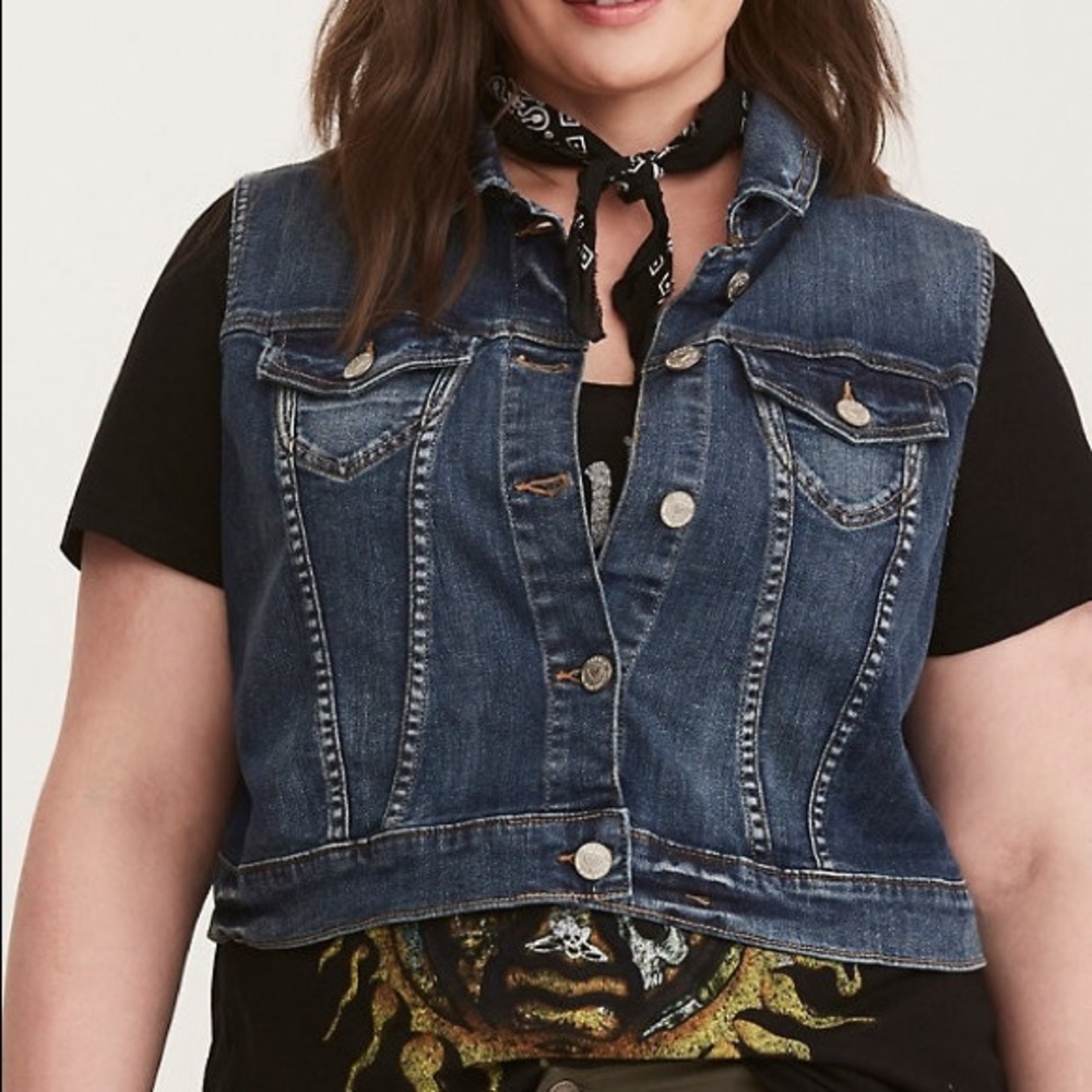 Torrid cropped denim vest
